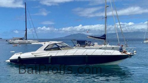 Fountain 48 Express Cruiser recensioner och tekniska specifikationer